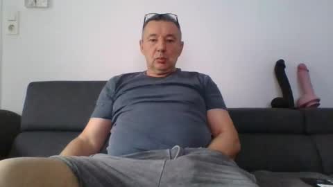 Snapshot of spring2018 chatting on 7, 2, 2026 spring online show from 7, 2, 2026