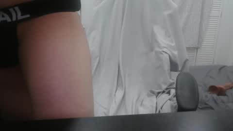 Snapshot of spunrawbottom77003 chatting on 3, 12, 2024 SpunRawBottom77003 online show from 3, 12, 2024