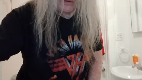 Snapshot of spunslut212 chatting on 4, 7, 2026 spunslut212 online show from 4, 7, 2026