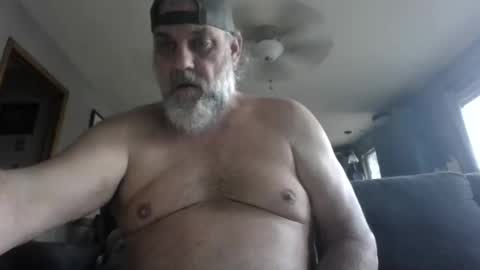 spyceytrucker77 online show from 10, 9, 2025