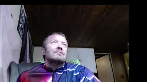 Snapshot of squegly chatting on 18, 5, 2026 Bryan online show from 18, 5, 2026