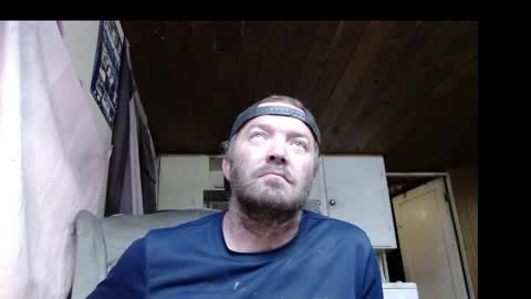 Snapshot of squegly chatting on 27, 5, 2026 Bryan online show from 27, 5, 2026