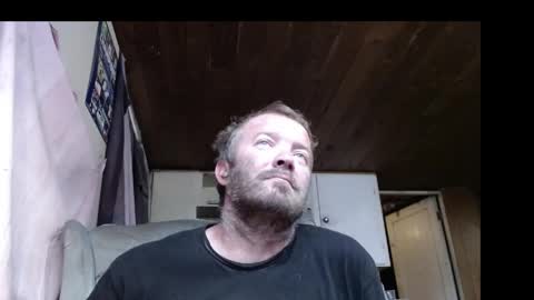 Snapshot of squegly chatting on 29, 5, 2026 Bryan online show from 29, 5, 2026