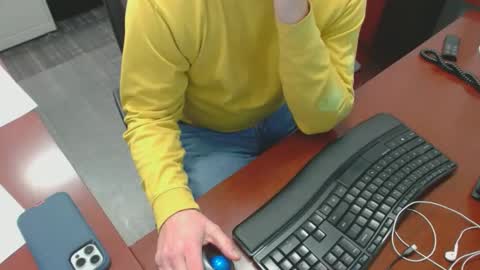 make me cum c2c talk to me online show from 13, 1, 2025