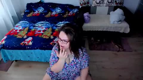 Snapshot of squirt_kimmm chatting on 27, 11, 2025 Kim online show from 27, 11, 2025