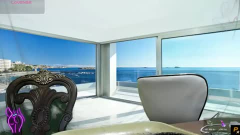 Snapshot of squirt_vip_room chatting on 2, 2, 2026 Roxy Day Mossimo Knight online show from 2, 2, 2026