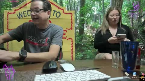 Snapshot of squirt_vip_room chatting on 14, 2, 2026 Roxy Day Mossimo Knight online show from 14, 2, 2026