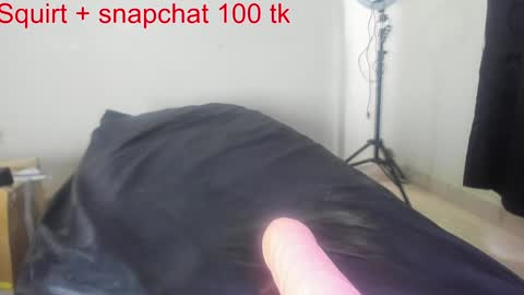 Snapshot of squirtle_girl chatting on 11, 12, 2024 Lizzy online show from 11, 12, 2024