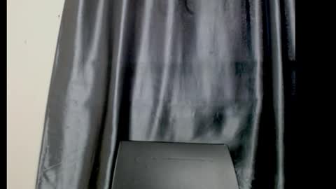 Snapshot of squirtyqueenxx chatting on 7, 10, 2025 gold online show from 7, 10, 2025