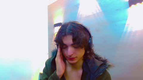 ethan online show from 27, 9, 2025