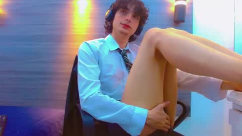 ethan online show from 11, 3, 2026