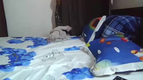 ssexxyred online show from 4, 3, 2026