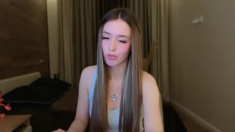 Snapshot of ssurf_time chatting on 22, 6, 2026 Chloe online show from 22, 6, 2026