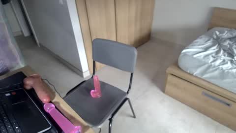 St Amor online show from 30, 12, 2024