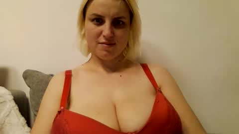 Amelly online show from 15, 1, 2026