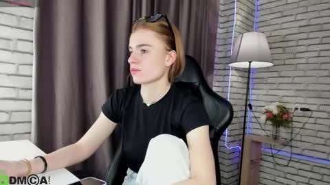 Stacey GMT5 Mo Tu We Th Fr Sa 3am -10am online show from 2, 2, 2026