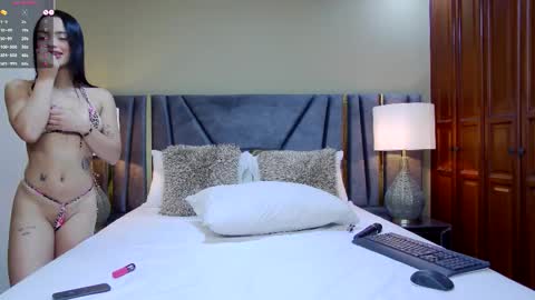 Snapshot of stacey_williams chatting on 23, 9, 2025 Stacey online show from 23, 9, 2025