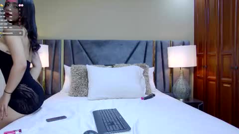 Snapshot of stacey_williams chatting on 8, 11, 2025 Stacey online show from 8, 11, 2025