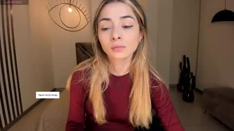 Snapshot of staceywood_ chatting on 15, 6, 2026 Stacy Woods online show from 15, 6, 2026