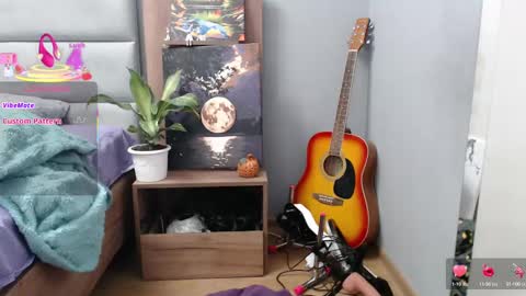 STACY online show from 22, 2, 2025