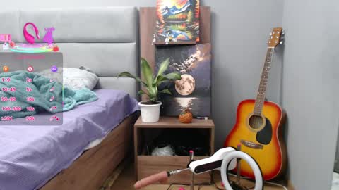 STACY online show from 24, 2, 2025