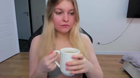 Stacy  online show from 17, 2, 2025