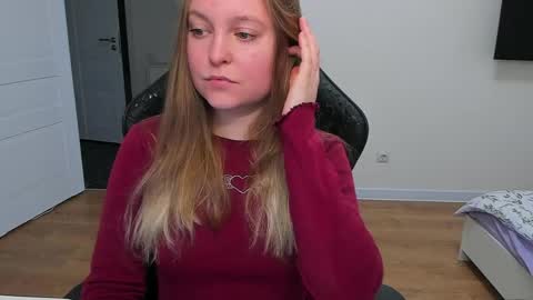 Snapshot of stacy_miraclee chatting on 29, 5, 2026 Stacy online show from 29, 5, 2026