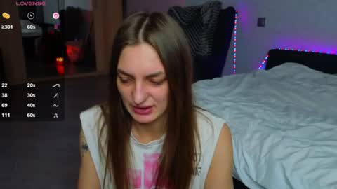 Sexy lips online show from 8, 8, 2026