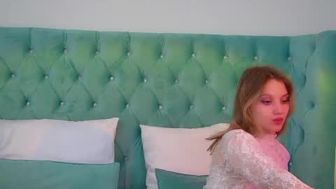 StacyEvances online show from 8, 6, 2026