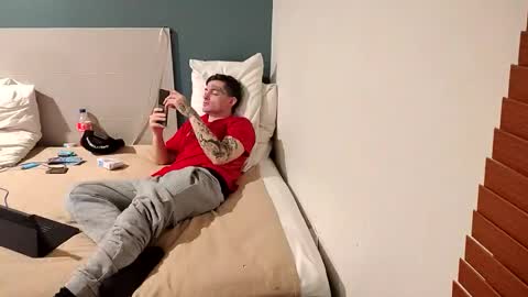 Snapshot of staightupdownbad chatting on 28, 11, 2025 Straightupdownbad online show from 28, 11, 2025