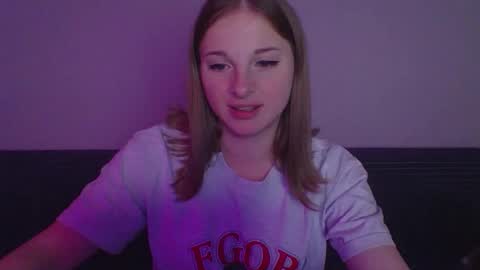 Snapshot of star_girlish chatting on 30, 10, 2025 star_girlish online show from 30, 10, 2025