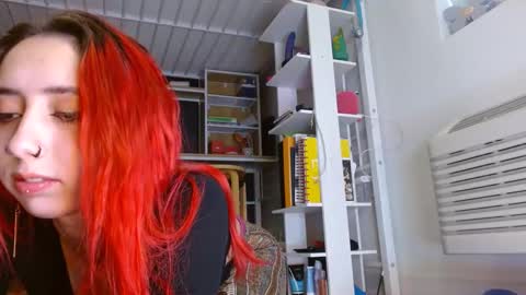 Snapshot of stara_dreams chatting on 20, 1, 2025 Stara Winters online show from 20, 1, 2025