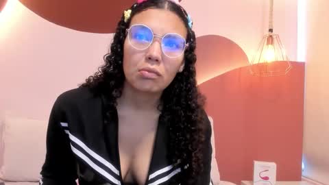 Snapshot of starkjoness chatting on 11, 9, 2025 Stark Jones online show from 11, 9, 2025