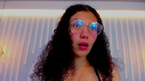 Snapshot of starkjoness chatting on 13, 10, 2025 Stark Jones online show from 13, 10, 2025