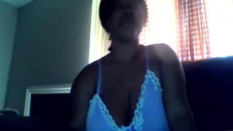 starlebomb online show from 23, 3, 2026