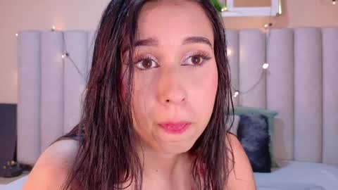 M O O N  online show from 23, 6, 2026