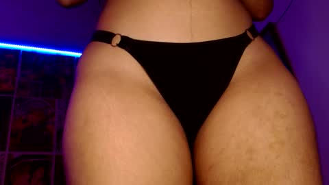      online show from 27, 10, 2025