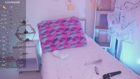 Yoko online show from 28, 10, 2025