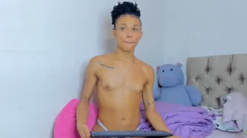 stassiebell online show from 20, 1, 2025