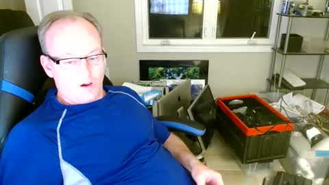 Snapshot of steakman007 chatting on 18, 11, 2025 Steakman online show from 18, 11, 2025