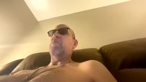 steel259373 online show from 3, 12, 2025