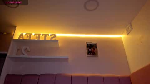 Stefa Gomez  online show from 12, 2, 2025