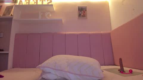 Stefa Gomez  online show from 22, 3, 2026