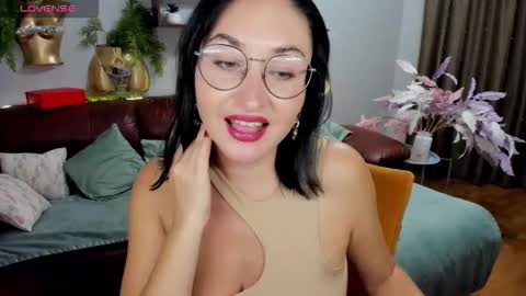 StefanaWinter online show from 14, 10, 2025