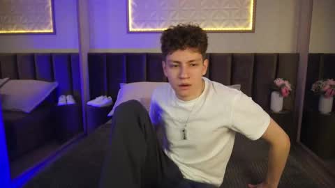 Esrefan online show from 13, 3, 2026