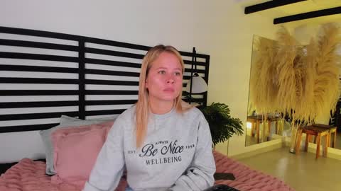 Snapshot of stefannny_ chatting on 30, 12, 2024 Stefanny online show from 30, 12, 2024