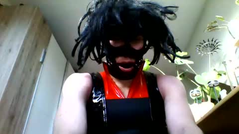 steffaniemoosbach online show from 26, 2, 2025