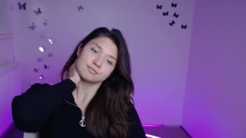 Steffi online show from 5, 10, 2025