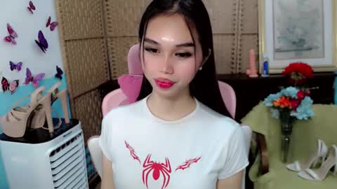 Snapshot of steffybabe chatting on 25, 9, 2025 steffybabe online show from 25, 9, 2025