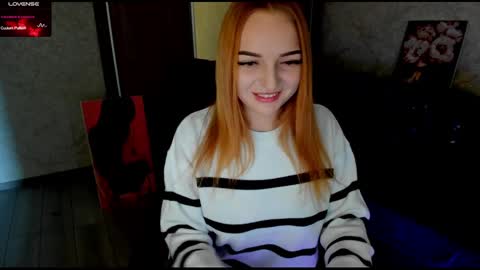 Snapshot of stella__cox chatting on 5, 12, 2024 Stella Cox online show from 5, 12, 2024